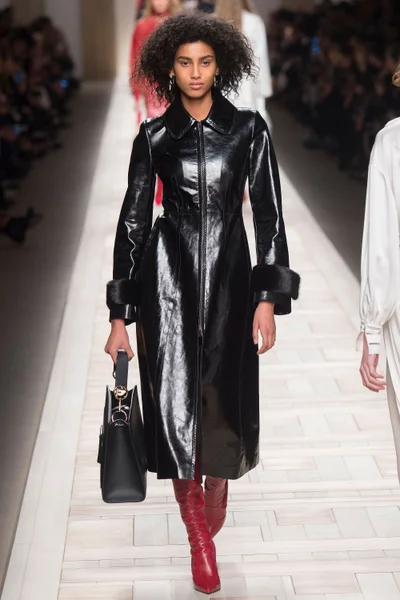 Look 39